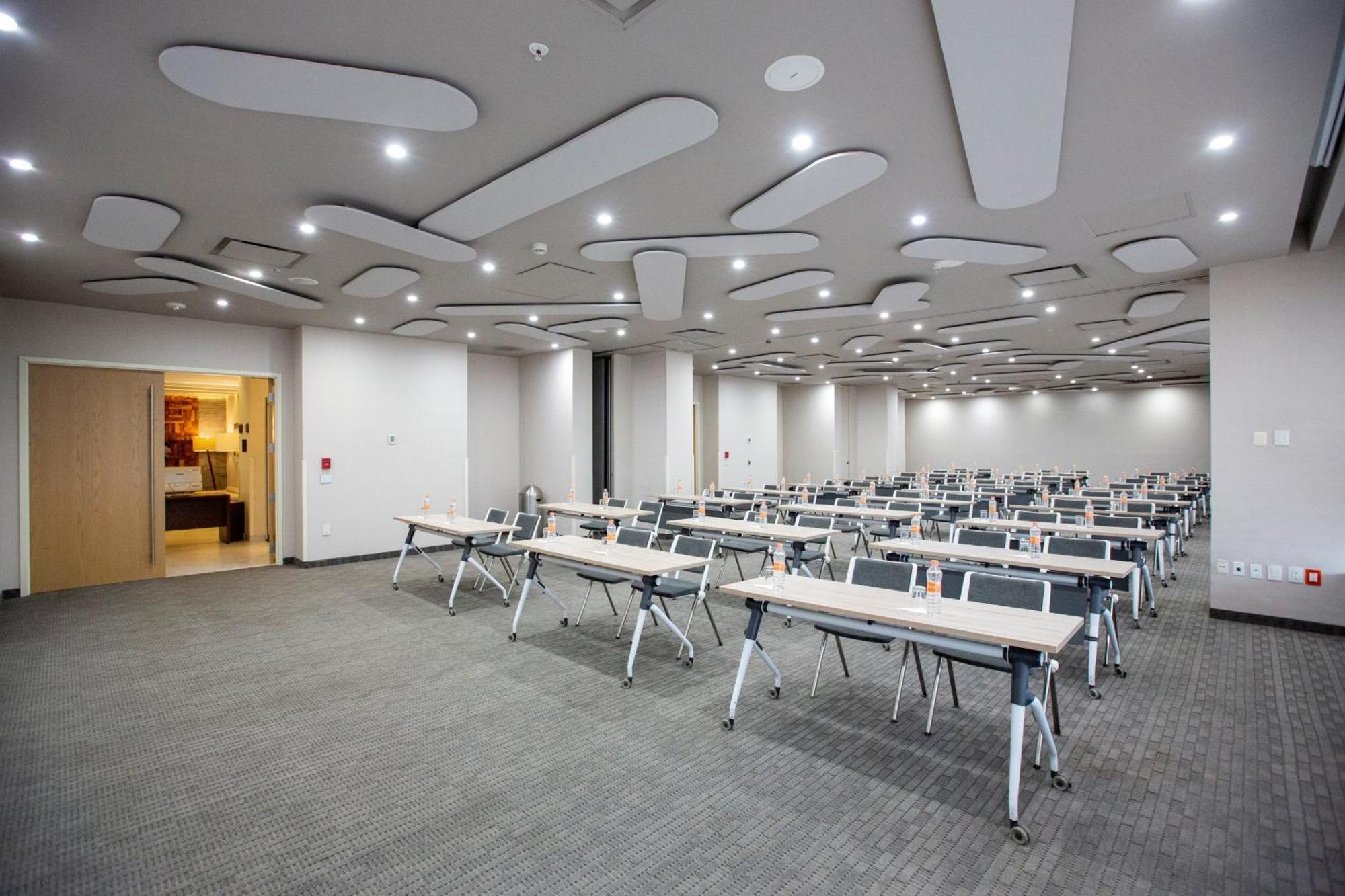 Metria Hotel León Eksteriør billede Meeting room